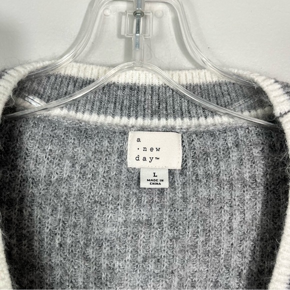 a new day Gray White Varsity Stripe Trim Fuzzy Eyelash Knit Button Down Cardigan - Picture 6 of 6